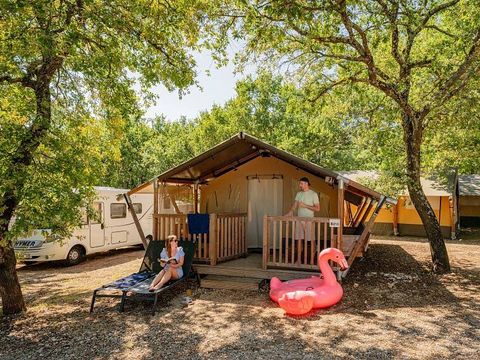 TENTE 4 personnes - Tente Safari | 2 Chambres | Capacité 3-4 personnes | Sans Salle de bain