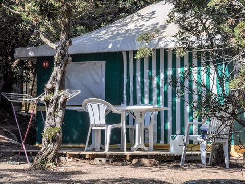 BUNGALOW TOILÉ 5 personnes - BENGALI sans sanitaires (samedi)