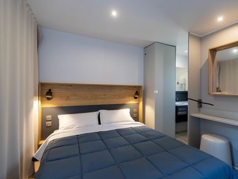 MOBILHOME 4 personnes - Mobil home Cagna - 2 chambres - 2 salles de bains + tv