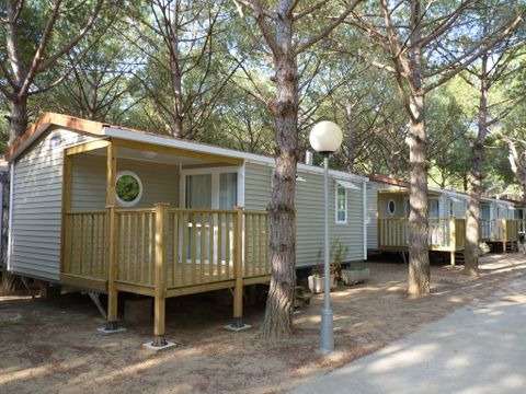 MOBILHOME 6 personnes - Krusoe - CLIM - 2 chambres (arrivée en dimanche)
