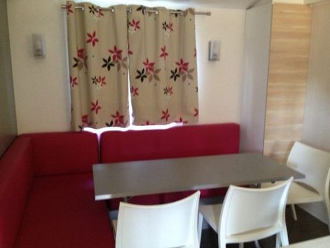 MOBILHOME 6 personnes - Krusoe - CLIM - 2 chambres (arrivée en dimanche)