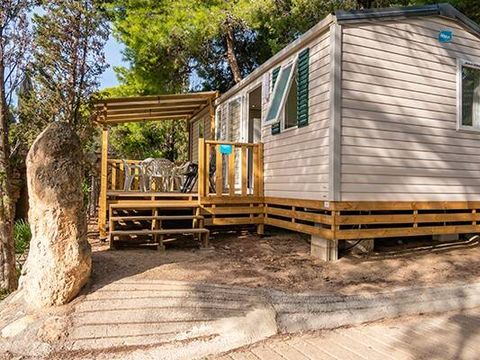 MOBILHOME 6 personnes - Comfort | 3 Ch. | 6 Pers. | Terrasse surélevée | Clim.