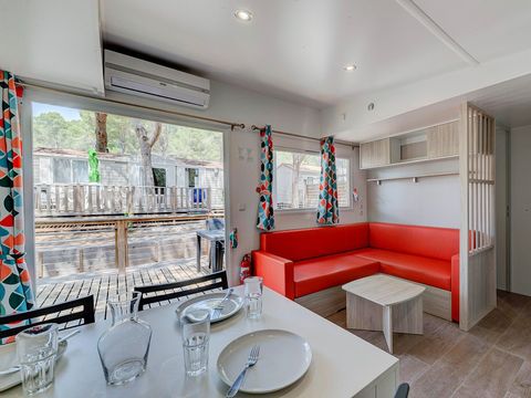 MOBILHOME 6 personnes - Premium | 2 Ch. | 4/6 Pers. | Terrasse Lounge | Clim. | TV