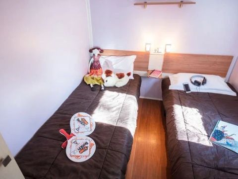 MOBILHOME 6 personnes - Classic | 2 Ch. | 4/6 Pers. | Terrasse surélevée | Clim.