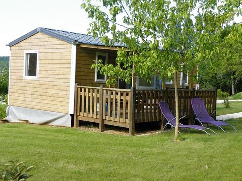 CHALET 4 personnes - Locatif bois avec terrasse couverte - Climatisé