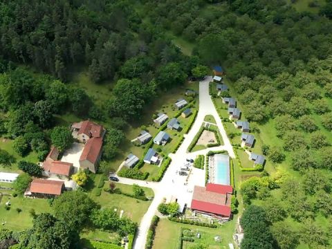 Hébergement 2 personnes - Roulotte de charme La Mésange