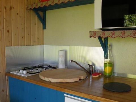 Hébergement 2 personnes - Roulotte de charme La Mésange