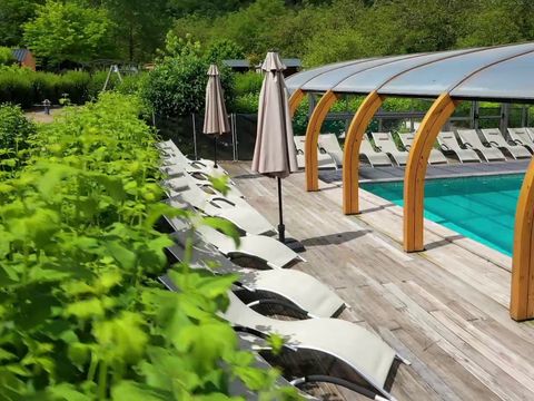 CHALET 4 personnes - CLIM - Cabane Lodge 35 m² sur plancher bois (35 m² avec terrasse)