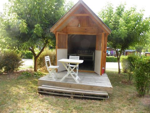 BUNGALOW 2 personnes - Cabane Roulotte 10 m² avec terrasse