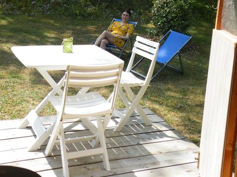 BUNGALOW 2 personnes - Cabane Roulotte 10 m² avec terrasse
