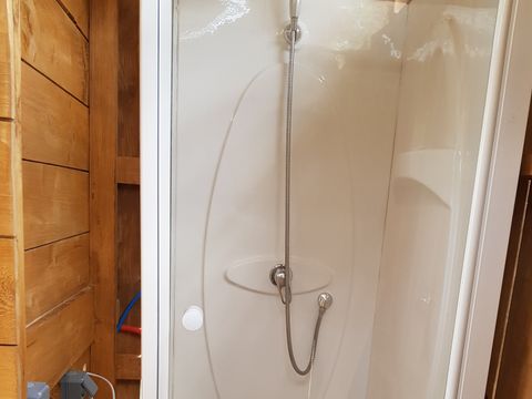 MOBILHOME 5 personnes - estival avec sanitaire