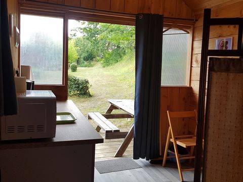 Hébergement 2 personnes - Cabane Roulotte 14 m2 avec terrasse