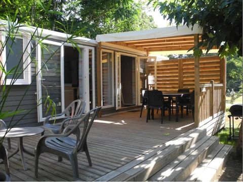 MOBILHOME 6 personnes - SUPER PREMIUM 3 CH / 2 SDE - CLIMATISE