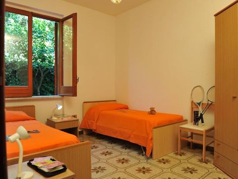 VILLA 6 personnes - TRILOCALE (au RDC ou au 1er étage)