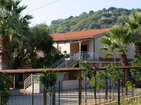 VILLA 6 personnes - TRILOCALE (au RDC ou au 1er étage)