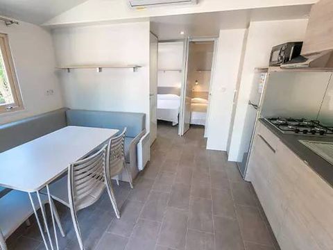 MOBILHOME 4 personnes - Premium | 2 Ch. | 4 Pers. | Terrasse simple| Clim.
