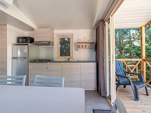 Mobilhome 4 personnes - Comfort XL | 2 Ch. | 4 Pers. | Terrasse surélevée | Clim.