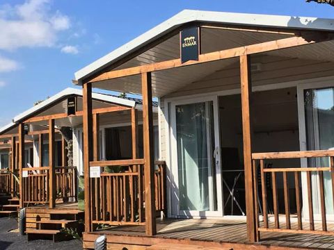 MOBILHOME 5 personnes - 3 pièces 4 adultes / 5 personnes