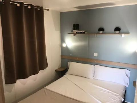 MOBILHOME 5 personnes - 3 pièces 4 adultes / 5 personnes