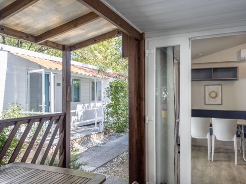 MOBILHOME 5 personnes - Premium 4 Personnes + 1 Enfant