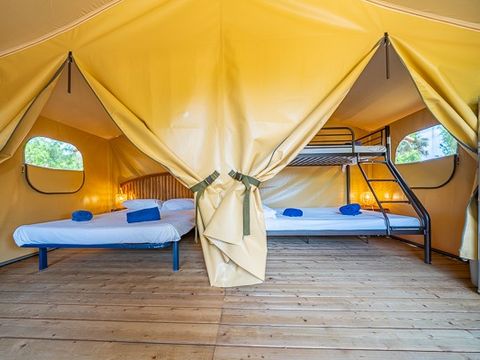 Tente en toile et en bois 5 personnes - Super Lodge | 2 Ch. | 4/5 Pers. | Sans SDB