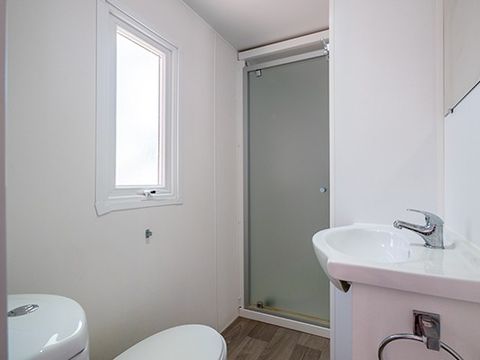 MOBILHOME 4 personnes - Comfort | 2 Ch. | 4 Pers. | Terrasse surélevée | Clim.