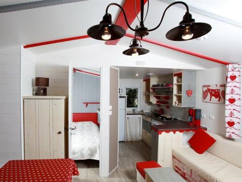 MOBILHOME 5 personnes - Cabane du Jura 35 m² - climatisé 5 pers