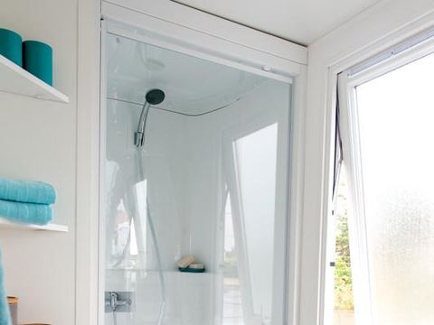 MOBILHOME 4 personnes - Vénus Clim 22m² 4 pers
