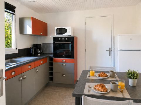 Gîte 4 personnes - Gites - 2 chambres - Terrasse couverte - 60 m²