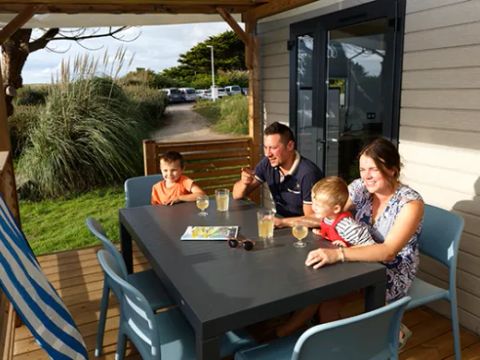 MOBILHOME 6 personnes - 3/6 pers. climatisé