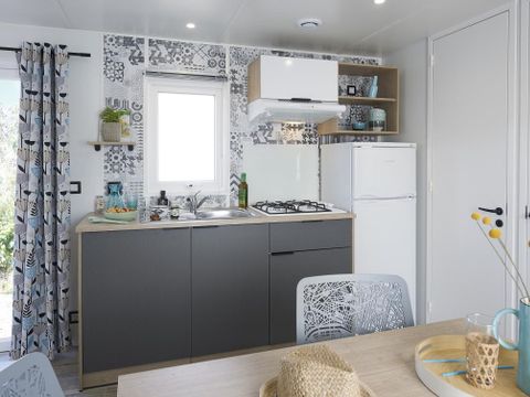 BUNGALOW TOILÉ 4 personnes - Lodge CONFORT TERENEZ  dimanche