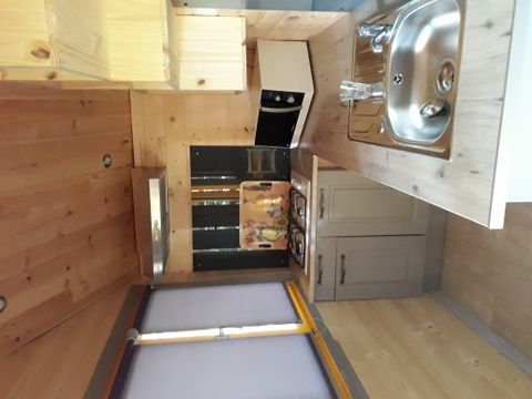 CHALET 5 personnes - CHALET 40m2 Pétales d'or TERRASSE COUVERTE + TELEVISON +LAVE VAISSELLE