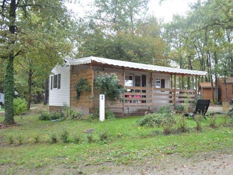 MOBILHOME 4 personnes - 35 Résidence Les Roses 28m2 Terrasse Couverte + Télevision + Cuisine d'été 1/4 pers