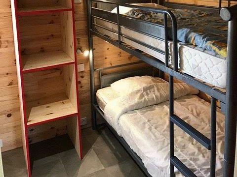 CHALET 5 personnes - 12 CHALET L'Amarylis 35m² + lave vaisselle +Terrasse COUVERTE +Télévision 1/5 pers