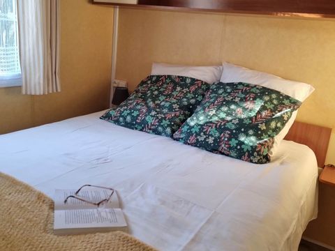 MOBILHOME 6 personnes -  63 Résid de la FORÊT Terrasse couverte, lave vaisselle + climatisation + Télévision 1/6 pers