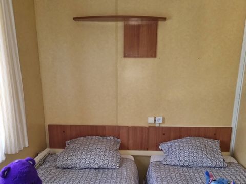 MOBILHOME 6 personnes -  63 Résid de la FORÊT Terrasse couverte, lave vaisselle + climatisation + Télévision 1/6 pers