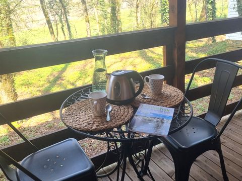 Chalet 2 personnes - 72 La - Cabane En tête à tête 35M2 Suite parentale - Terrasse couverte - Télé