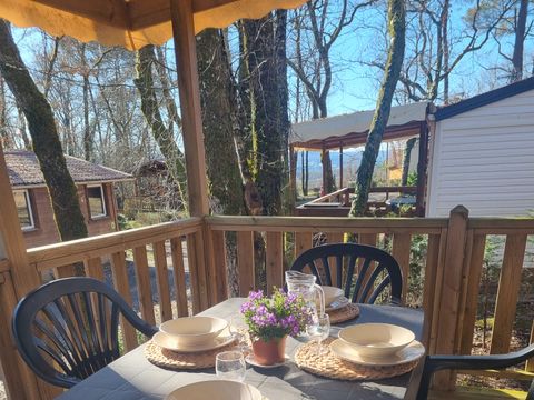 Mobilhome 1/4 personnes - 71 Résidence - Les chênes - Terrasse couverte +Télévision