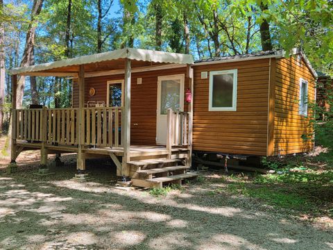 Mobilhome 1/4 personnes - 71 Résidence - Les chênes - Terrasse couverte +Télévision