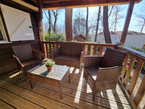 MOBILHOME 4 personnes - 29 Résidence Quiètude 35 m2, Terrasse couverte, Lave-vaisselle + Télévision