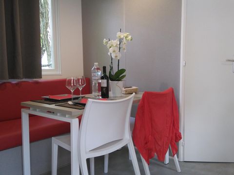 Mobilhome 5 personnes - Lodge Confort 2 chambres 4/5 P