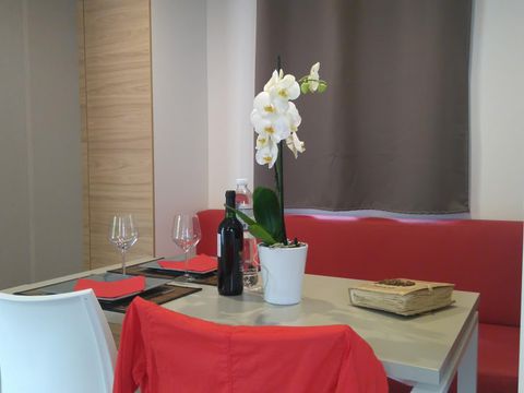 Mobilhome 5 personnes - Lodge Confort 2 chambres 4/5 P