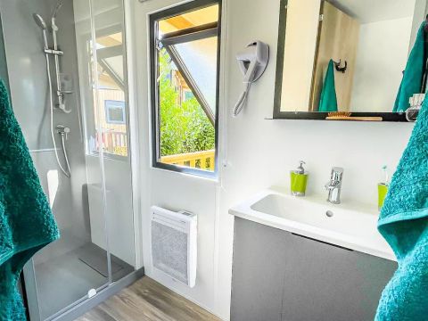 LODGE 4 personnes - Lodge PREMIUM 3 Pièces 4 Personnes + TV