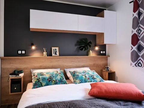 Mobilhome 4 personnes - Cottage - PREMIUM & - SPA – - 2 chambres