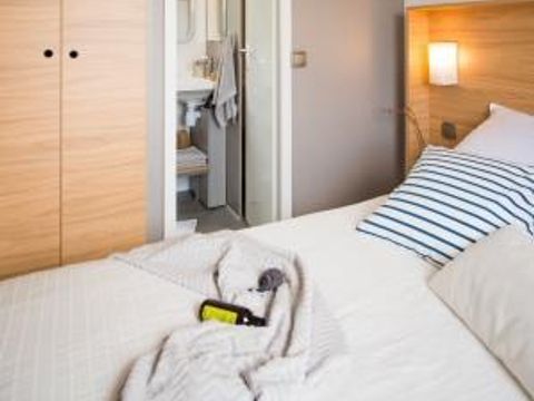 MOBILHOME 6 personnes - Cottage Rubis 6P. 3 chambres 2 salles de bain ****