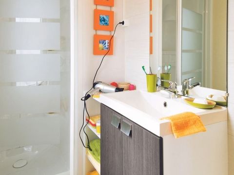 MOBILHOME 6 personnes - Cottage Opale 6 p 3 Ch 1 Sdb **