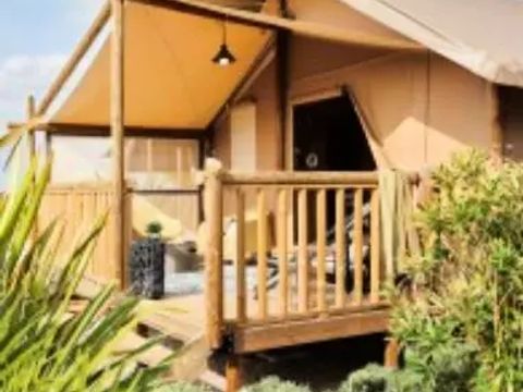 TENTE TOILE ET BOIS 4 personnes - Tente Lodge Cristal 3 pièces 4 personnes***