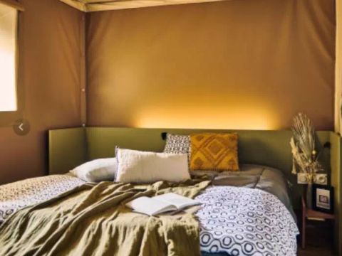 TENTE TOILE ET BOIS 4 personnes - Tente Lodge Cristal 3 pièces 4 personnes***