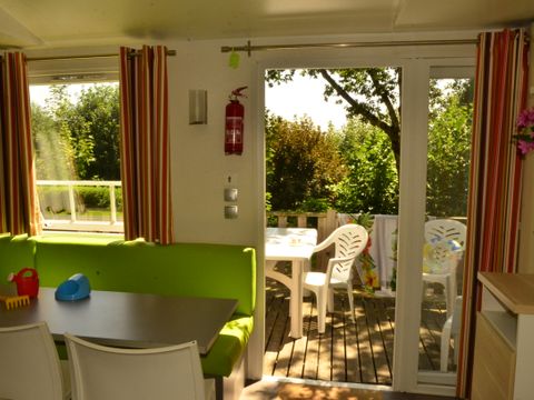MOBILHOME 8 personnes - 3 chambres - 6/8 personnes