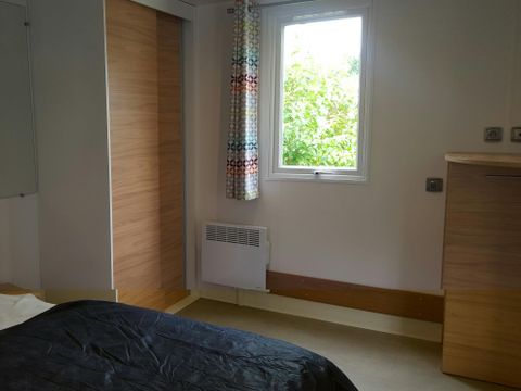 MOBILHOME 4 personnes - PMR Confort (2 chambres) adapté pour personnes à mobilité réduite
